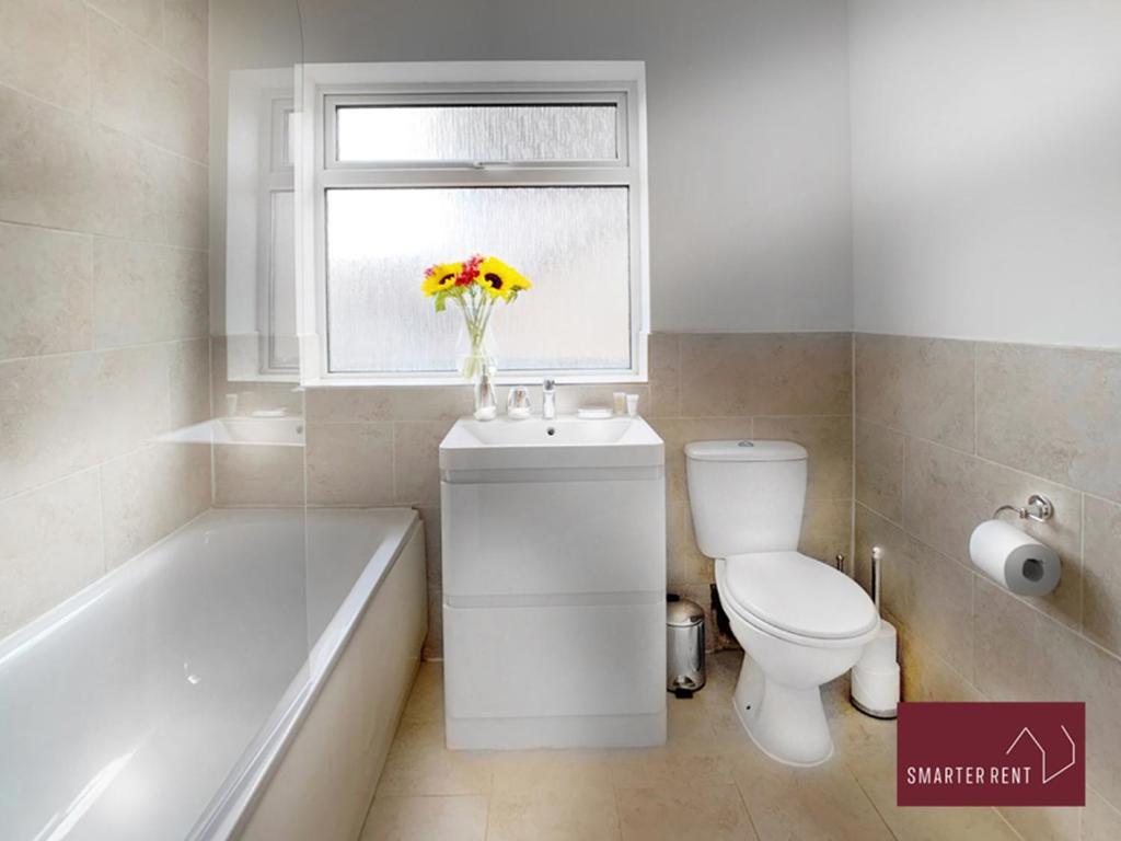 Sunninghill Village - 2 Bed - Parking And Garden Ascot  Exterior foto